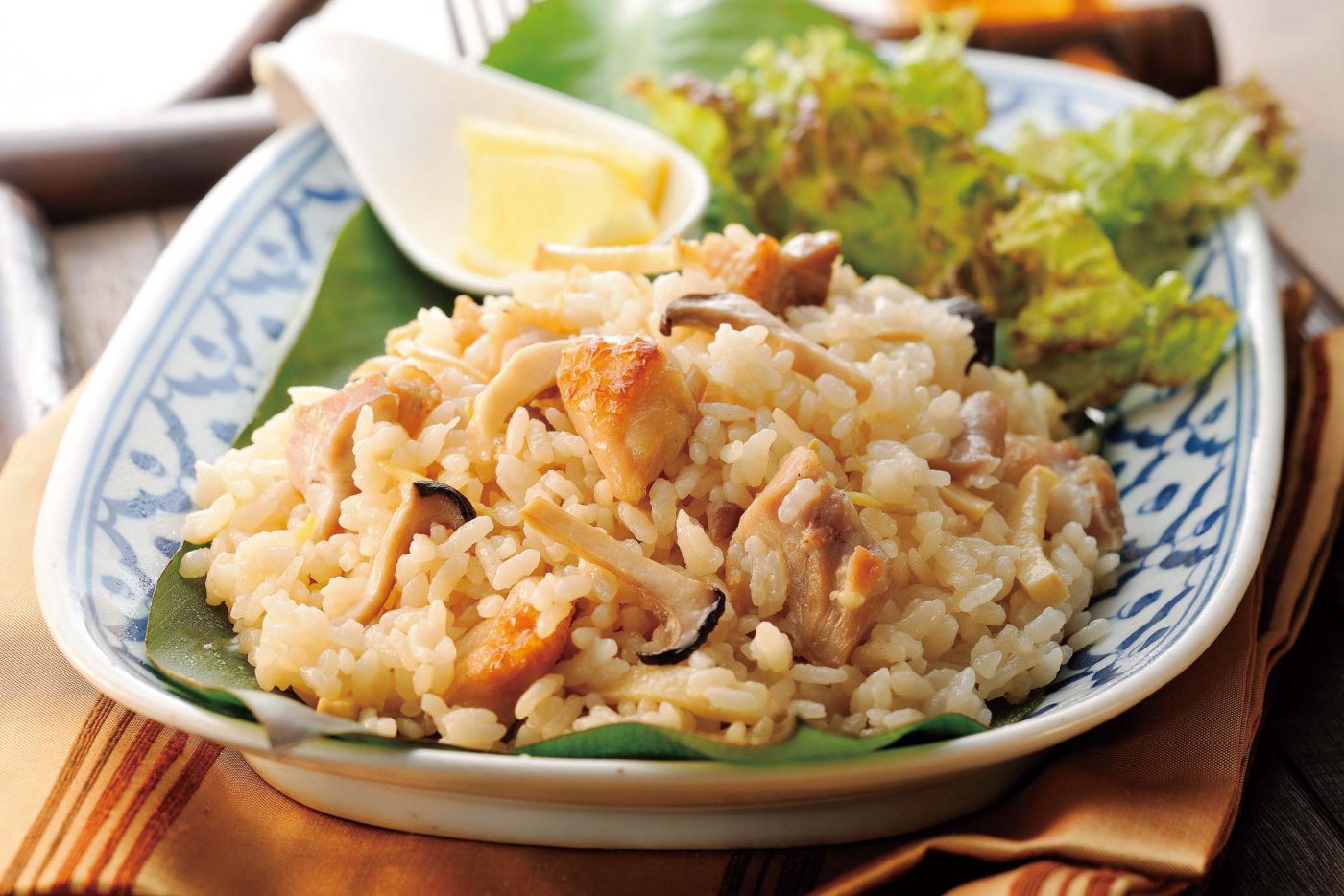 チキンのタイ風炊き込みご飯 – 株式会社海星ムサシ